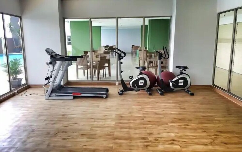 The Elevated Abode 2Br At Mekarwangi Square Cibaduyut Apartment