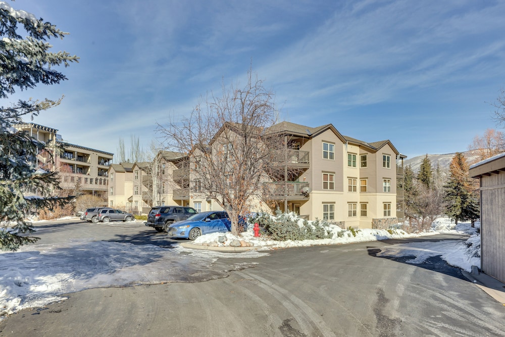 Close to Beaver Creek & Vail: Cozy Edwards Condo!