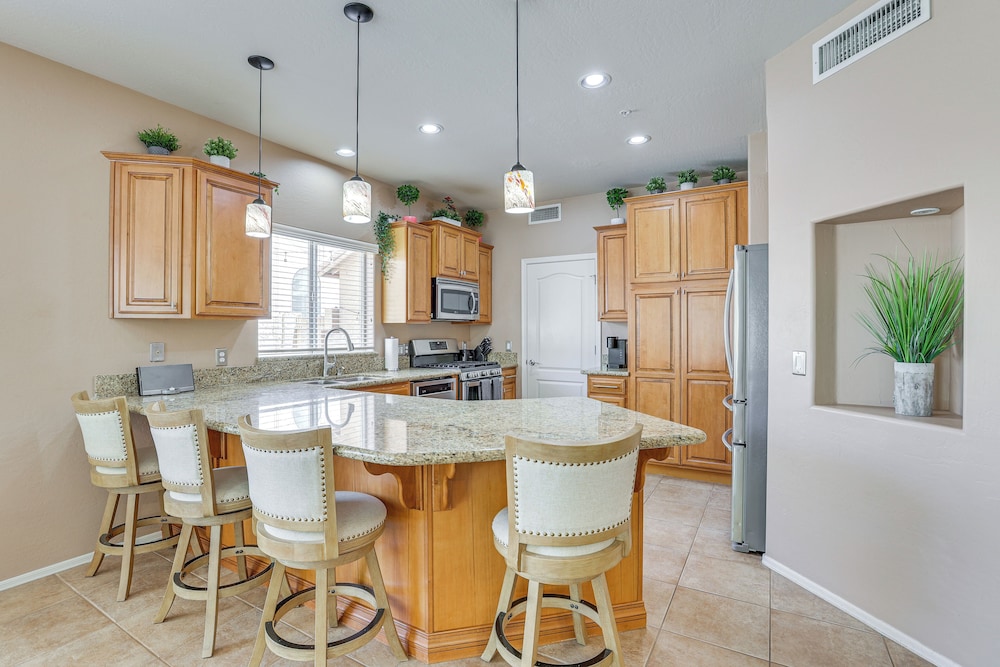 Family Gem w/ Spacious Outdoor Oasis in Scottsdale