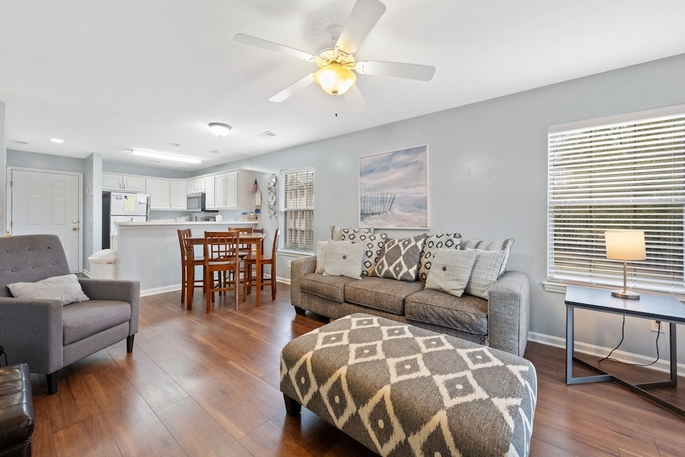 53c Tee To Sea 2 Bedroom Condo