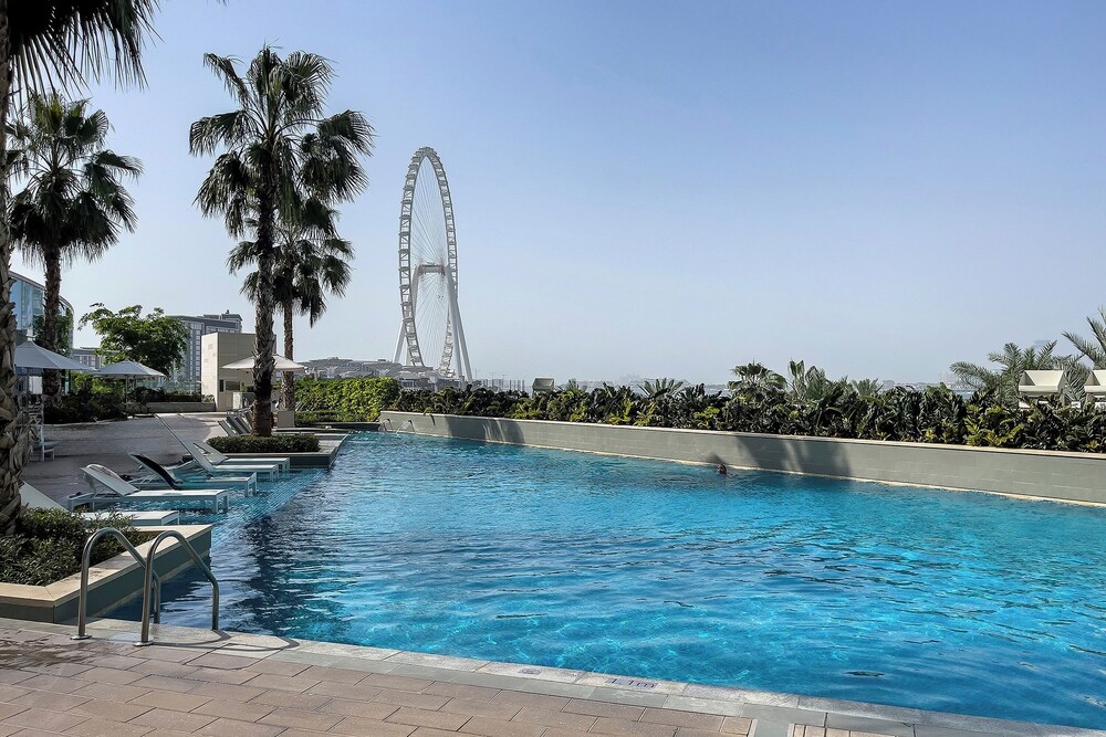 Famous Address Beach Resort JBR 1BR