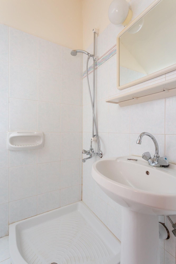 Argaka Sun Villa Tessera Large Private Pool Walk to Beach Sea Views A C Wifi - 2841 view 4