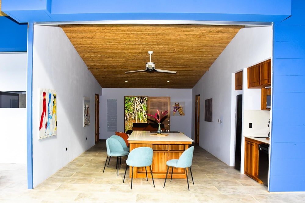 2BR Fabulous Blue House Near Quepos MA view 3