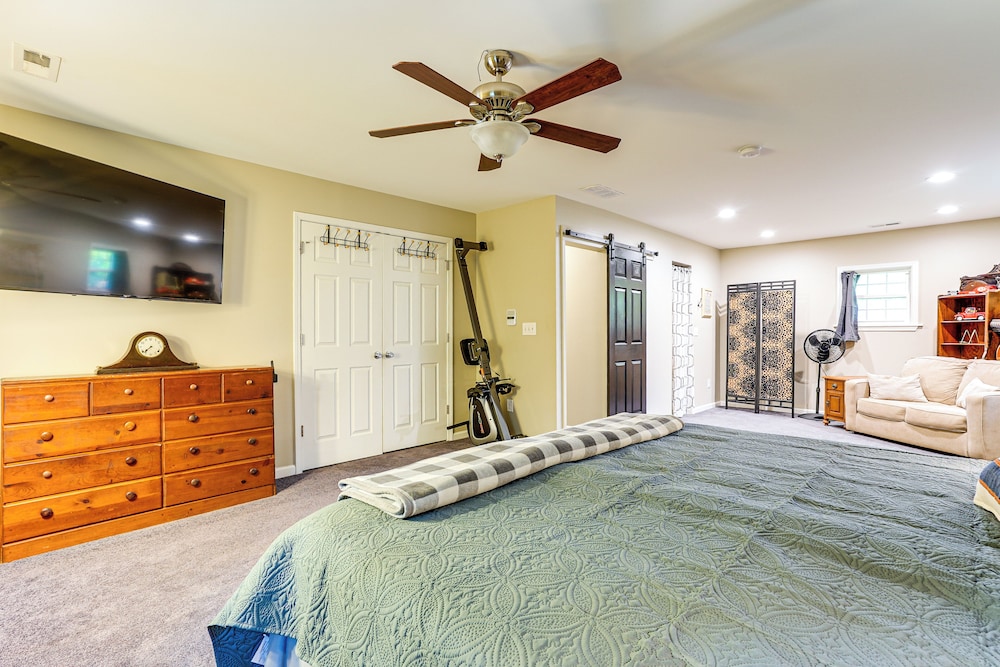 Otter Creek Rec Area On-site! Serene Family Home