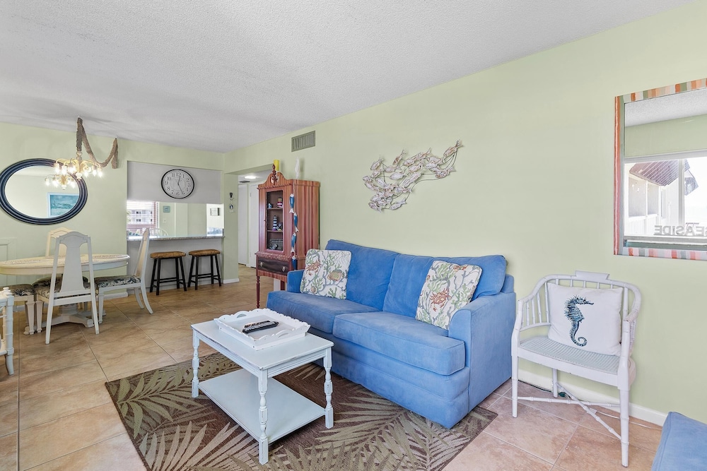 Chateau by the Sea 34B