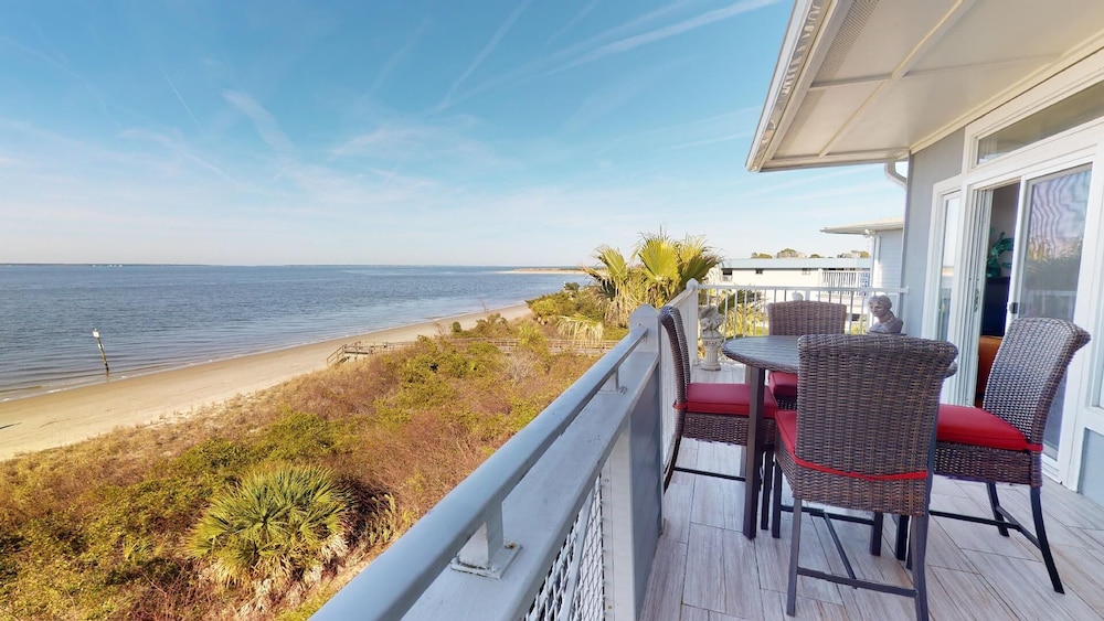 Bay View Villas 3 by Tybee Vacation Rentals