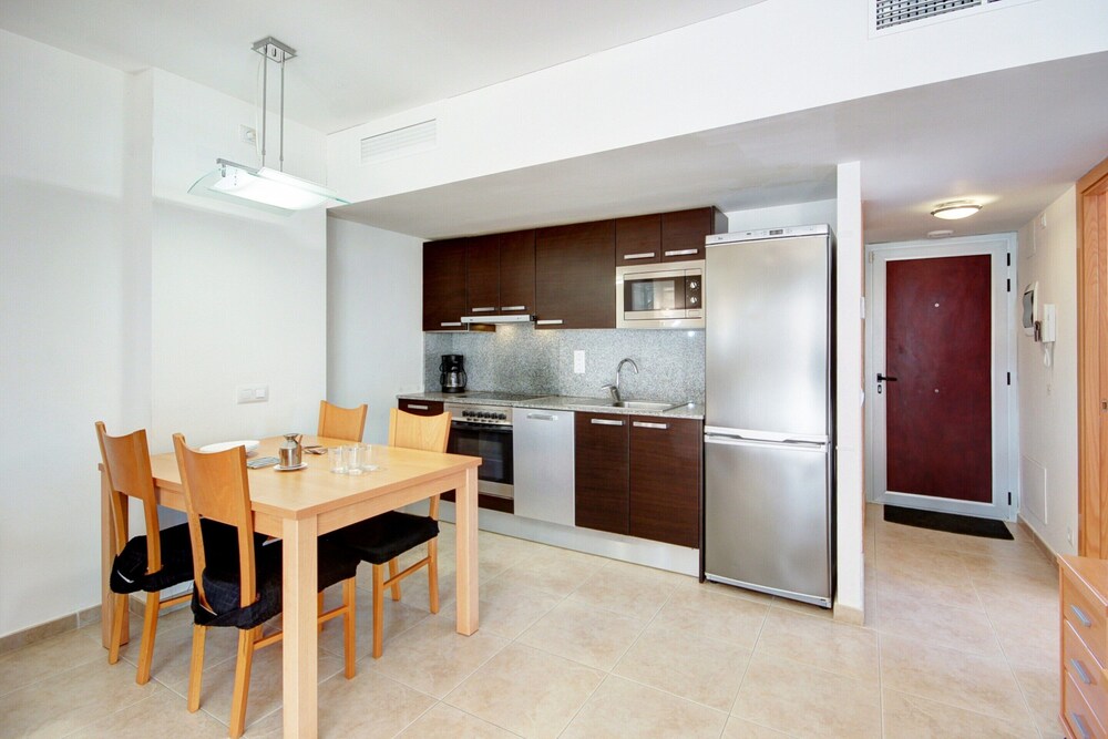 Apartment in Roses Near the Beach