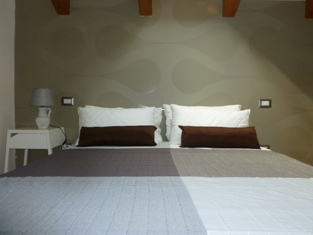 Casa Masù en Salerno — bedroom