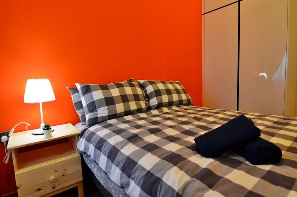 Comfy 2BR Tritower Suite Near JB Ciq, Jbcc & Capri