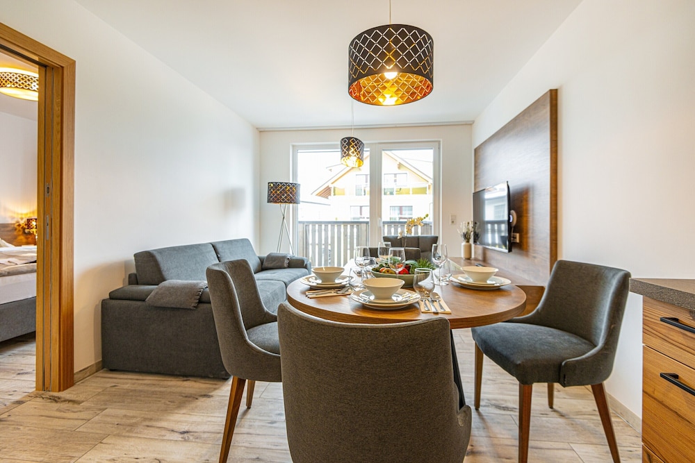 Apartment Near Schlossalmbahn I Lift