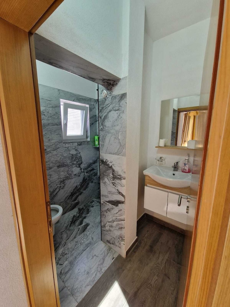 Guest House Korabi