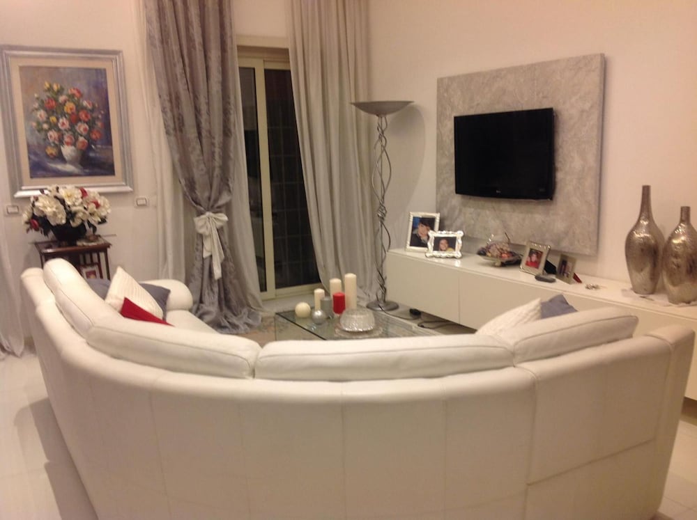 Talenti House