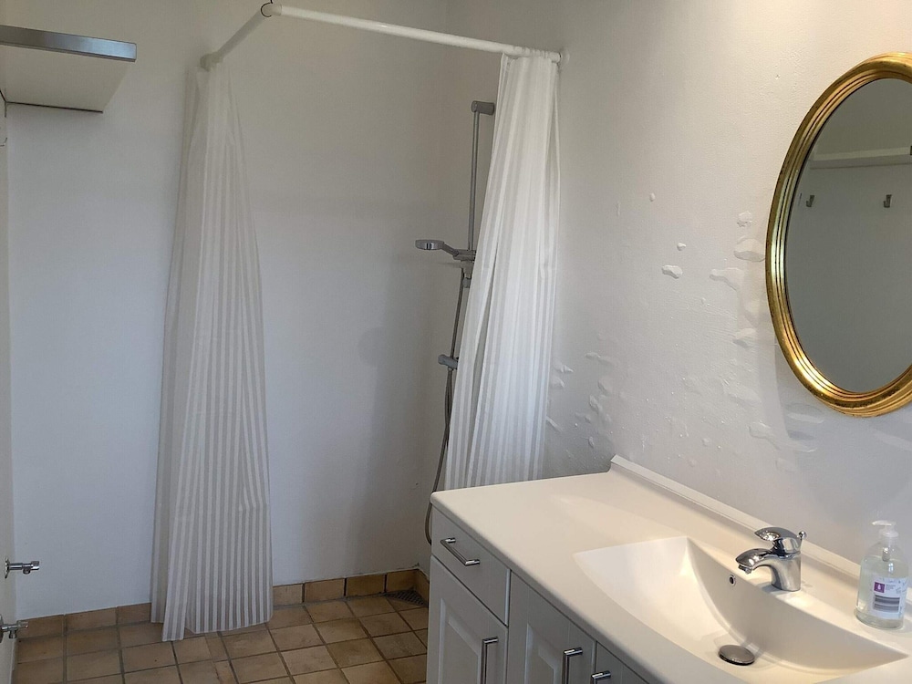 8 Person Holiday Home in Roslev