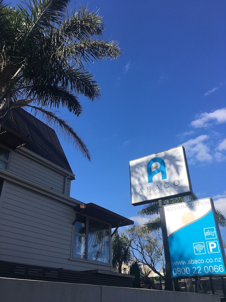 Abaco on Jervois