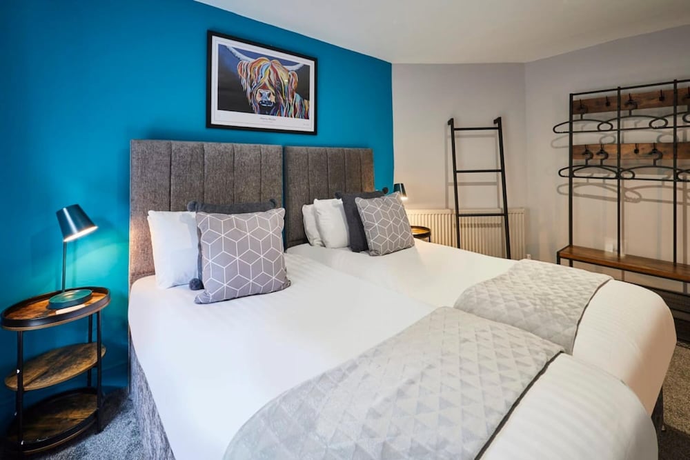 Host Stay Indigo River view 4