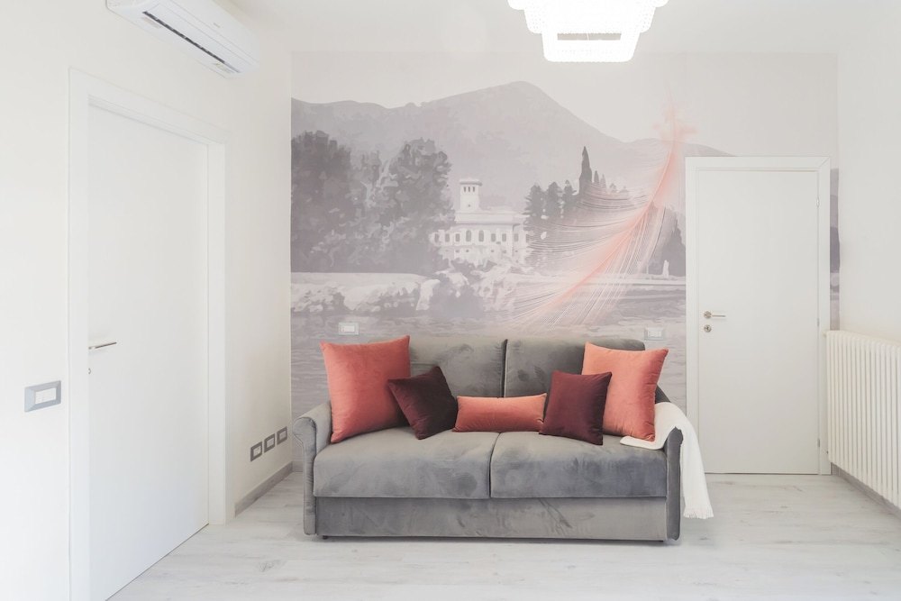 Cernobbio Dream Suites by Rent all Como