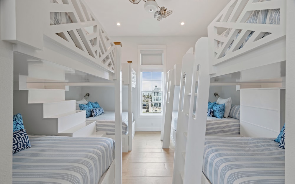 Holiday House 331 TAI