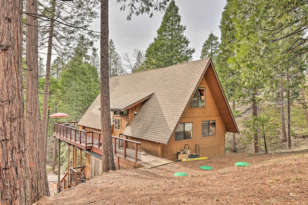 Scenic Arnold Escape: Game Room & Lake Access view 5