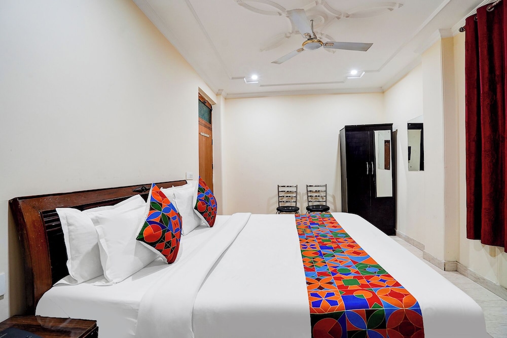 Fabhotel Sehrawat