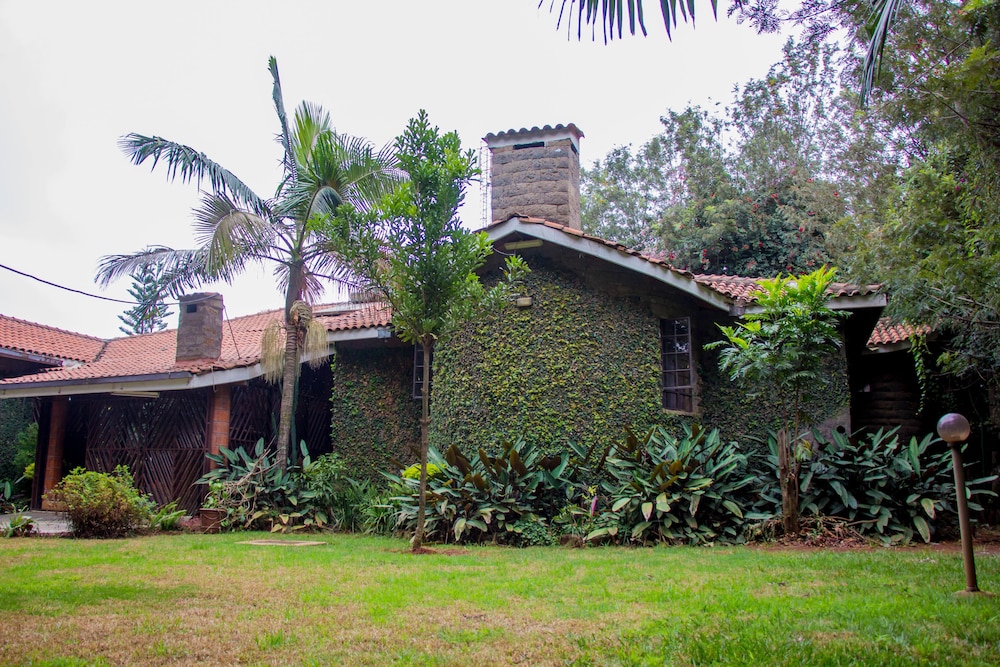 Bush House and Camp