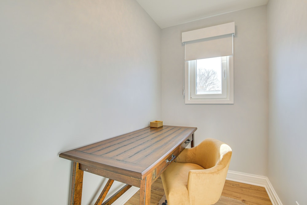 2 Mi to Northwestern: Updated Home w/ Game Room!