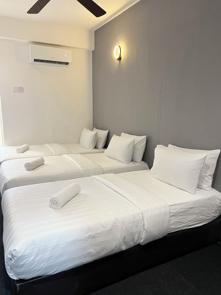 Quee Hotel