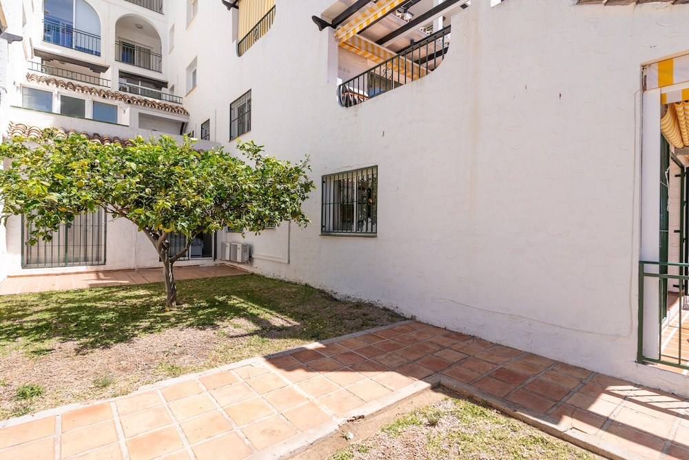 Apartment in Mijas Costa Near Beaches