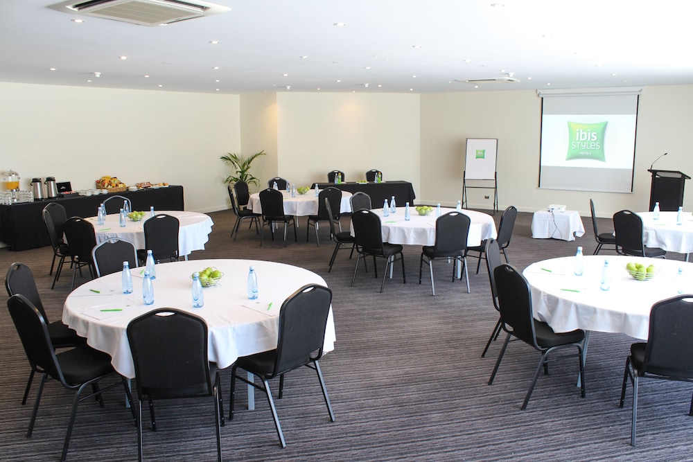 meeting & event spaces