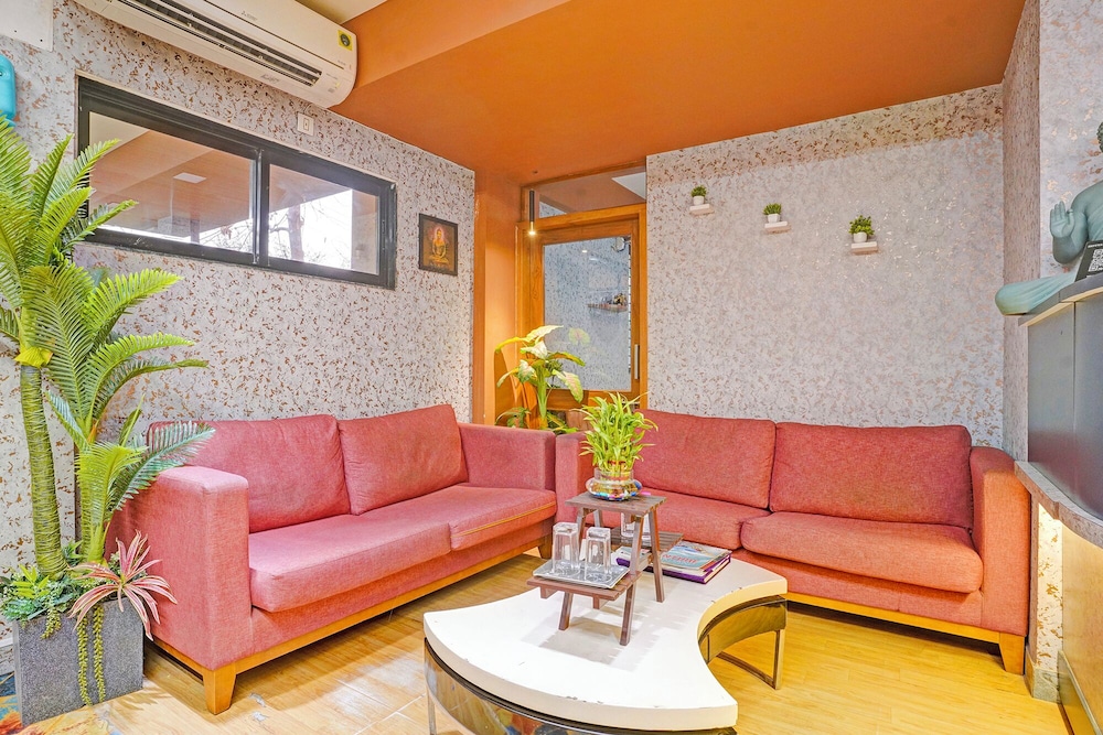 Fabhotel Siddharth Inn