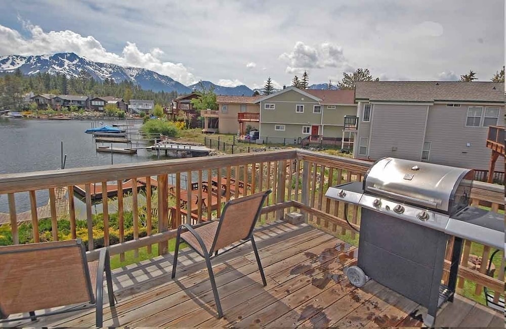 584 Alpine Drive 4 Bedroom Home