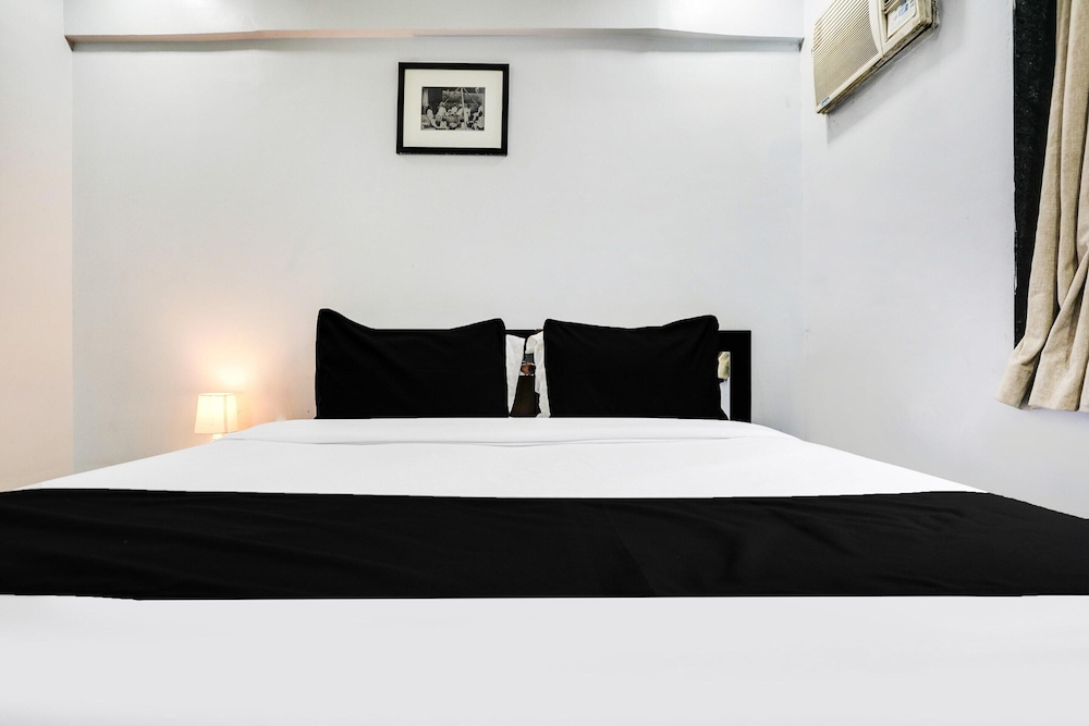 Cozy Stays at Andheri Near Mumbai Airport