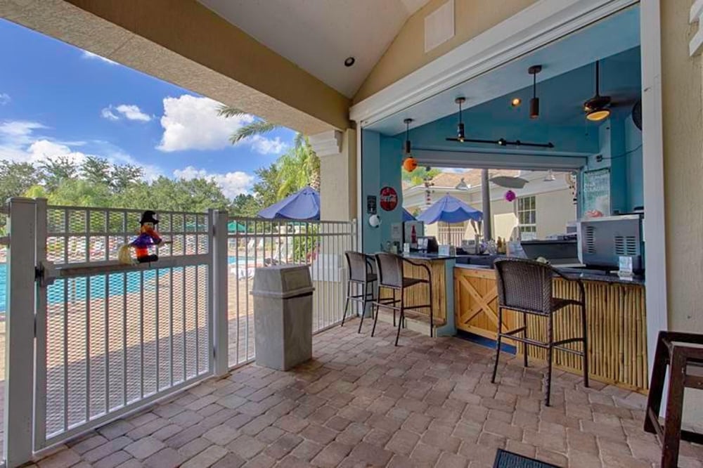 Celtic Palms Private Pool Near Disney Magic