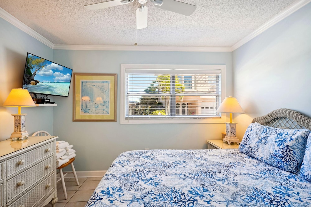 Harbor House 37