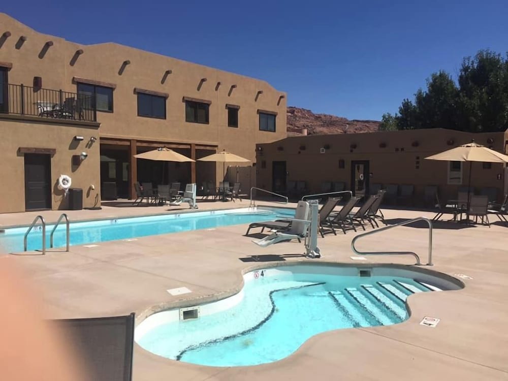 Village Camp Moab