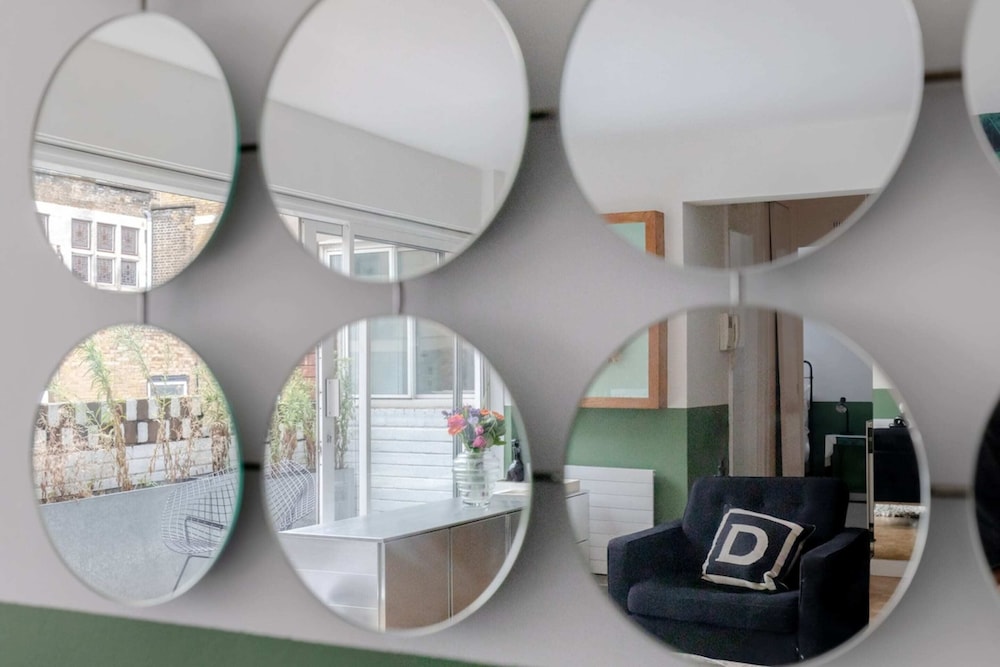 Cosy 1bedroom Flat - 2 Min Walk to Kensington Gardens!