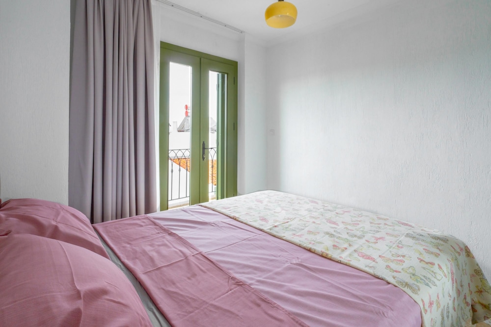 Rustic House With View Balcony in Ayvalik view 4