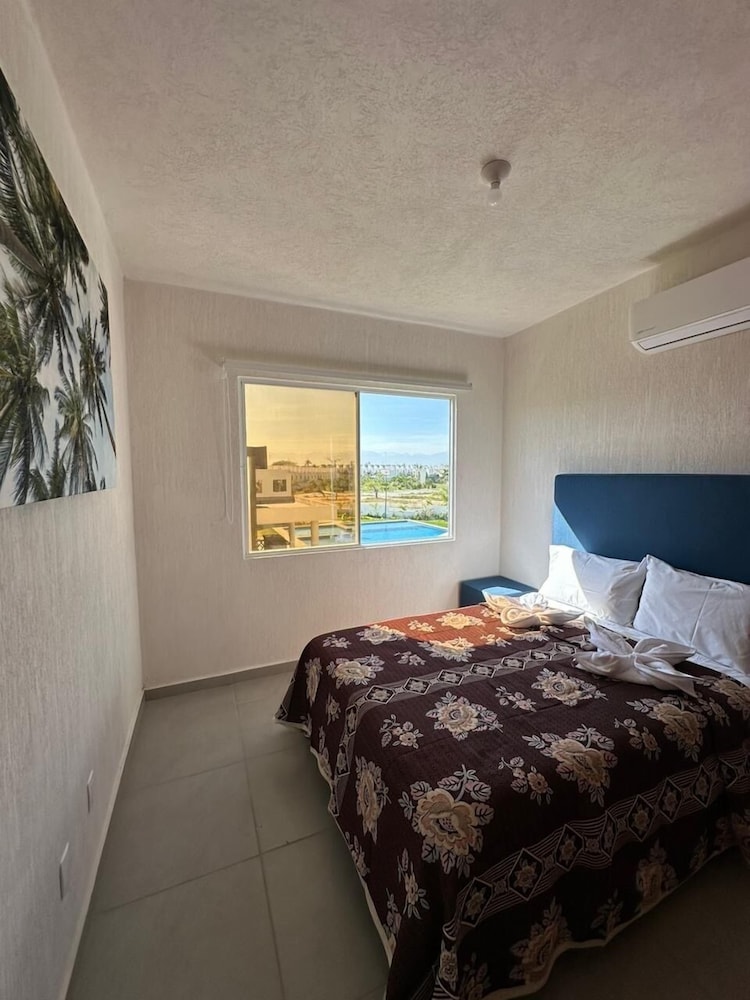 Puerto Vallarta Altavela Egina 62 - Property Image 1