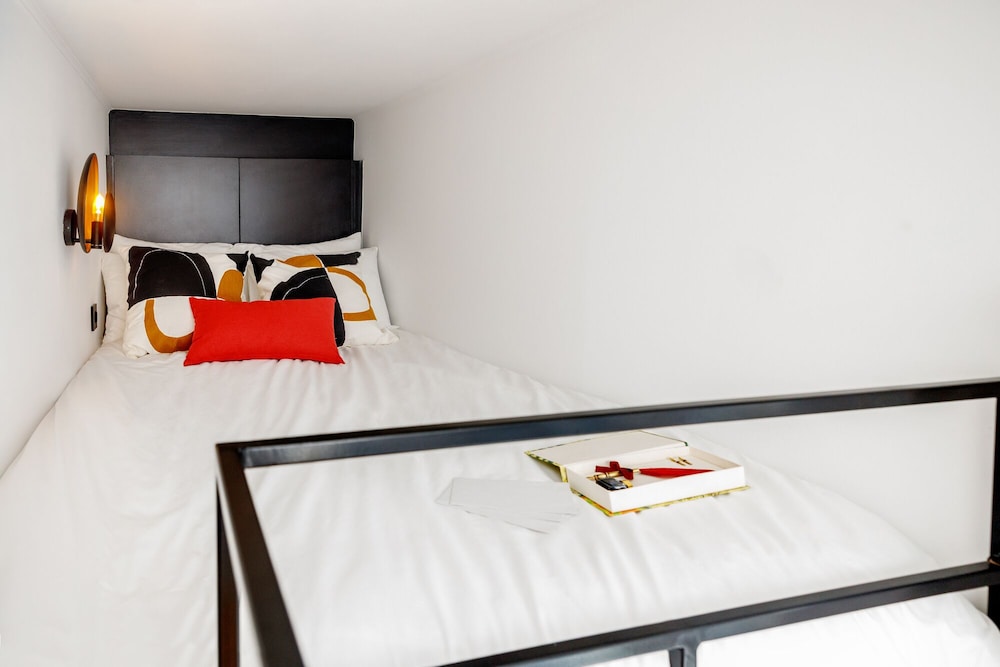 Saudade Micro Lofts view 4