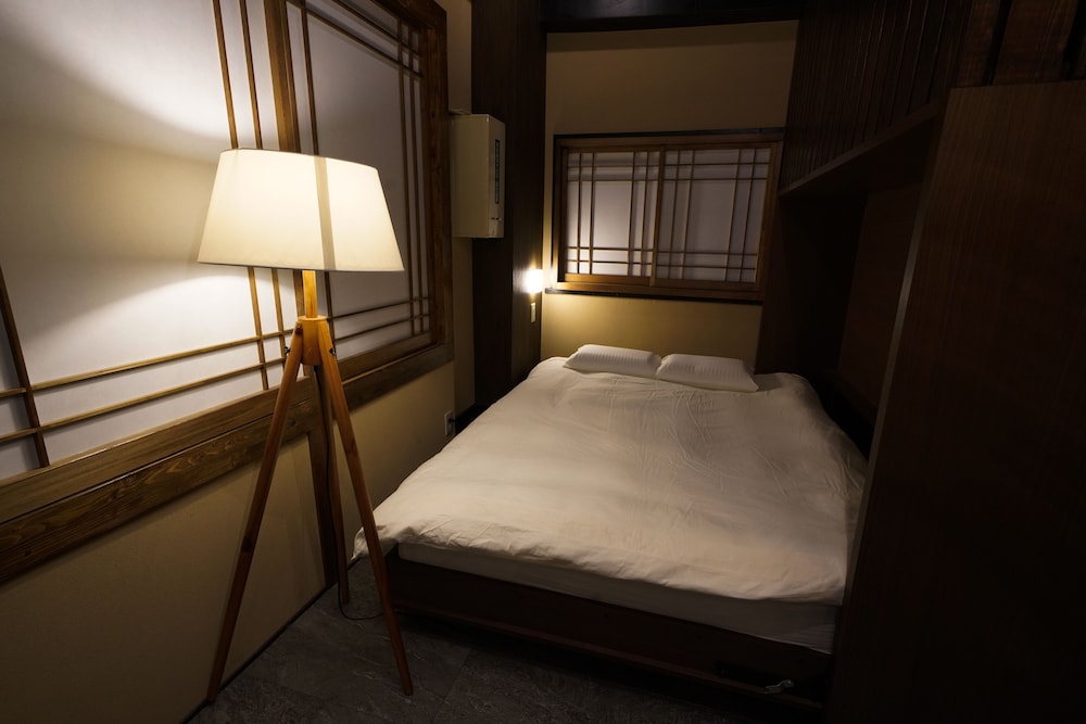 HOTEL Lee