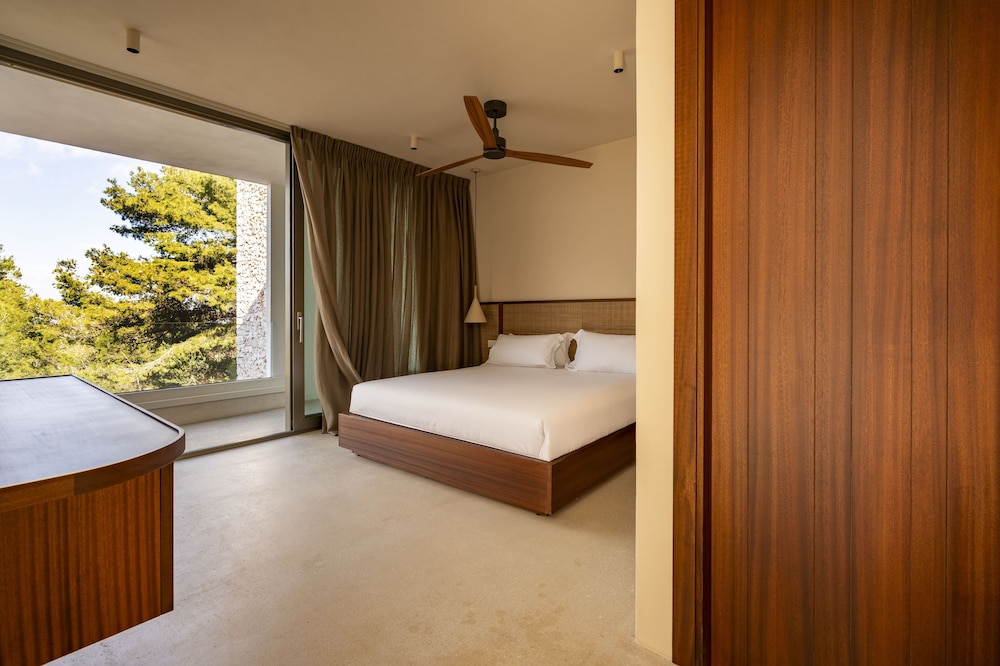 Botanico Villa & Suites