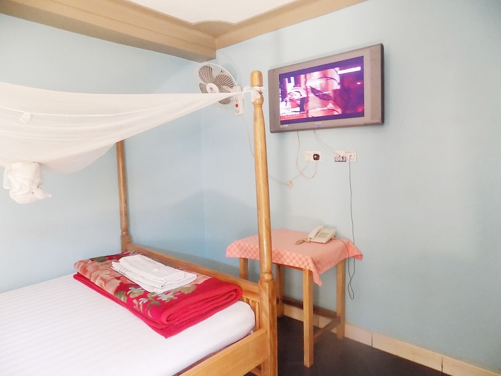 Rosama Guest House