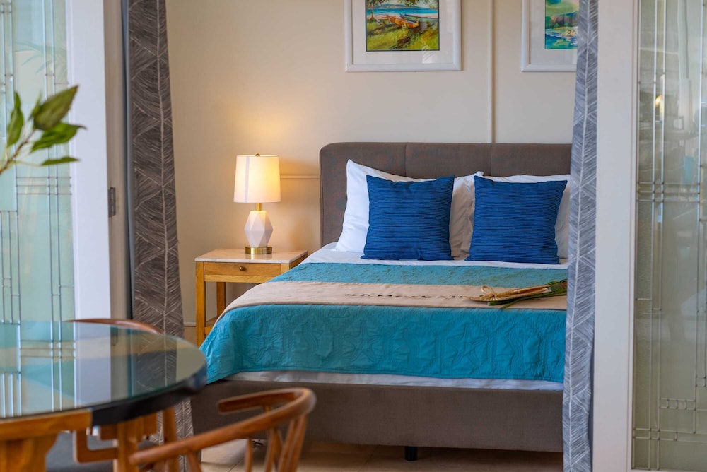 @ Marbella Lane - Cozy 2BR w/ Amazing Ocean Views