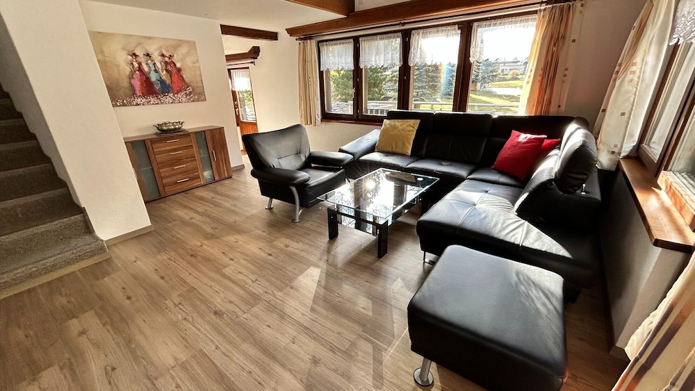 Chalet in Saas Fee Near Ski Slopes