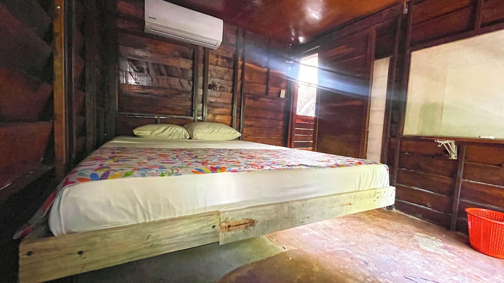 Mr Zamna Tulum