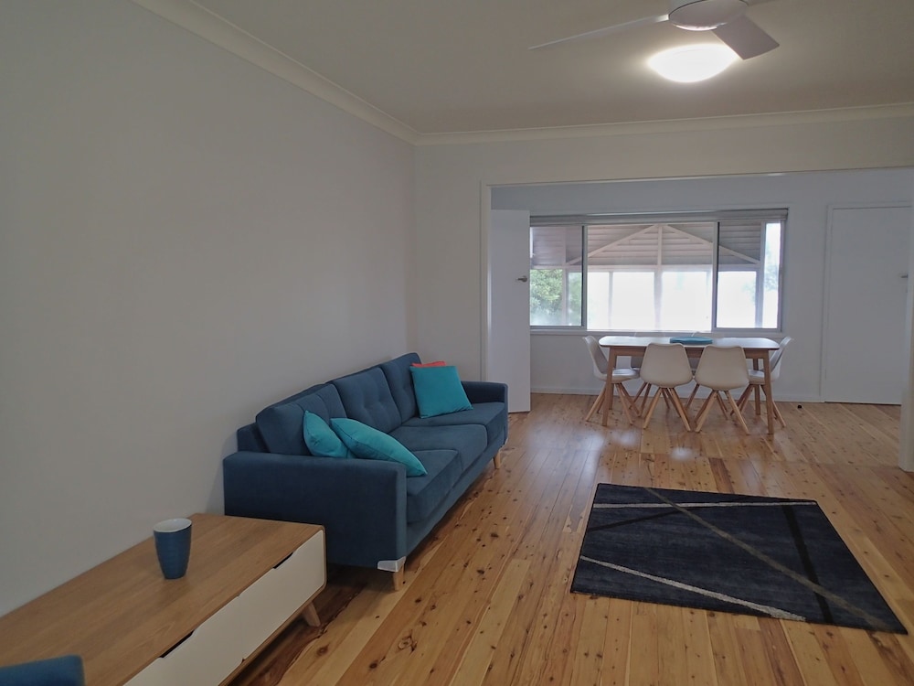 Dungowan Waterfront Apartments