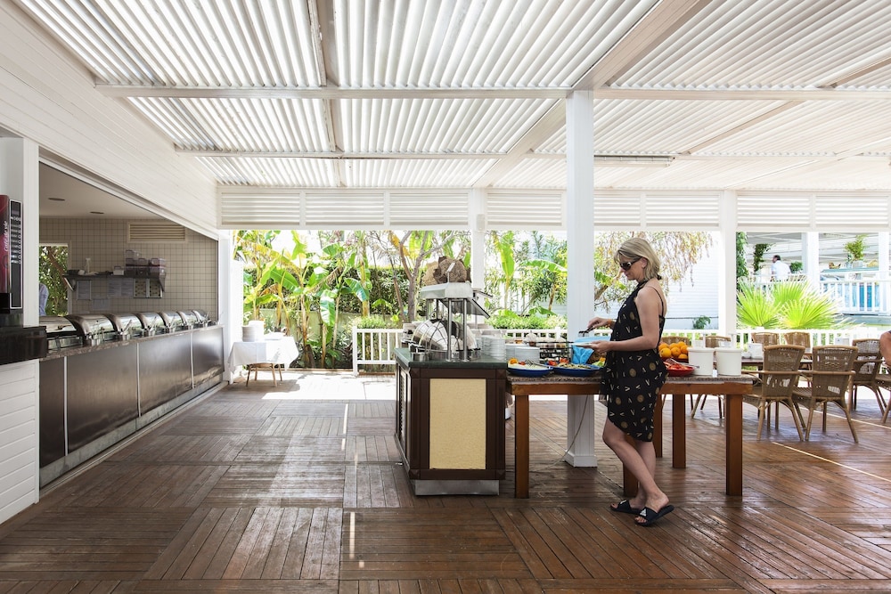 Mholiday Hotels Stone Palace Side - All inclusive
