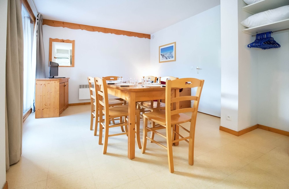Apartment With Balcony in Val Cenis