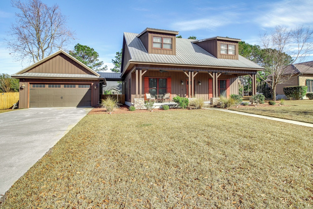 Private Pool & Game Room: Home Near Savannah