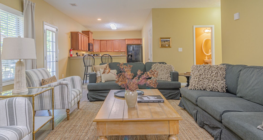 Spacious Gem Near Fort Moore