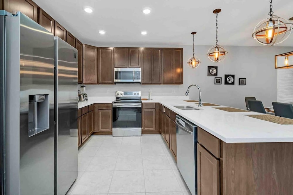 Super Boho Chic Stylish Blend Near Disney